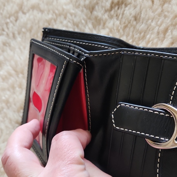 Great Dooney & Bourke Compact Black Leather Snap Tri-fold Wallet 🖤❤️ - Picture 13 of 16